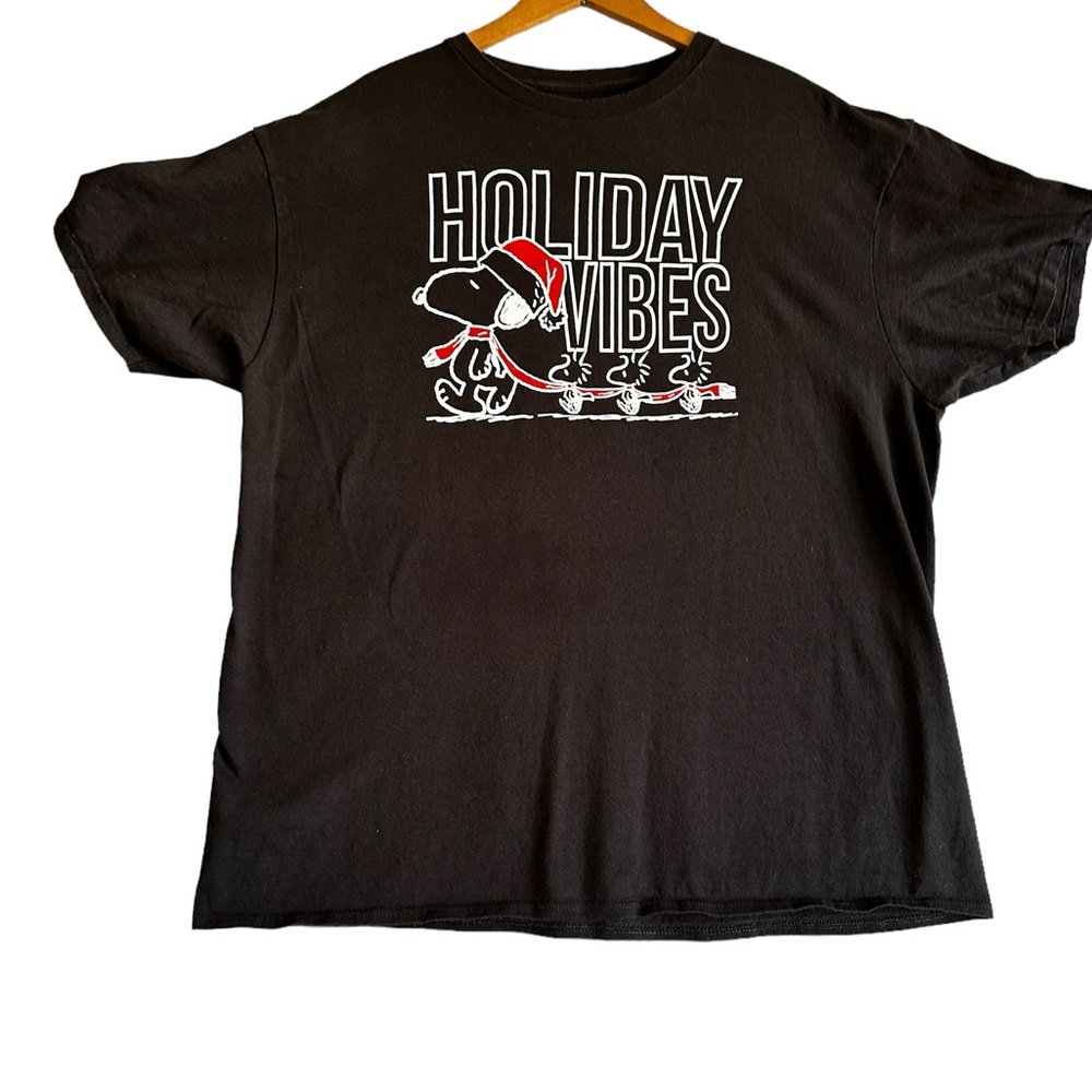 CELEBRATE TOGETHER PEANUTS HOLIDAY VIBES T-SHIRT SZ XL